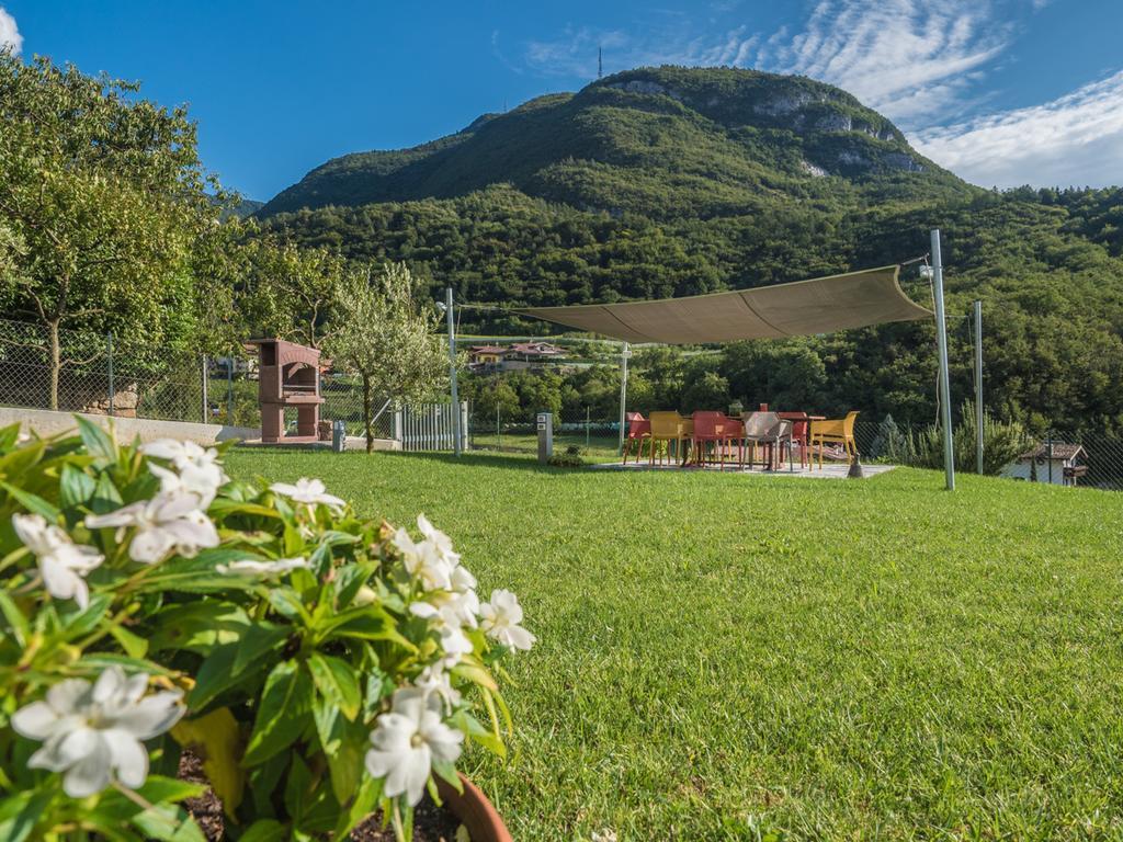 La Gazza Ladra Apartments - Garda Chill Out Drena Esterno foto